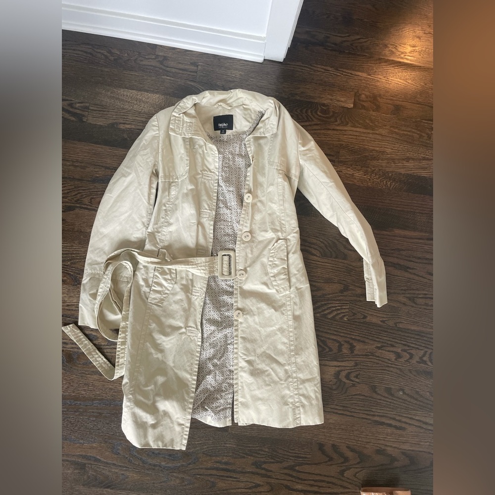 Trench coat